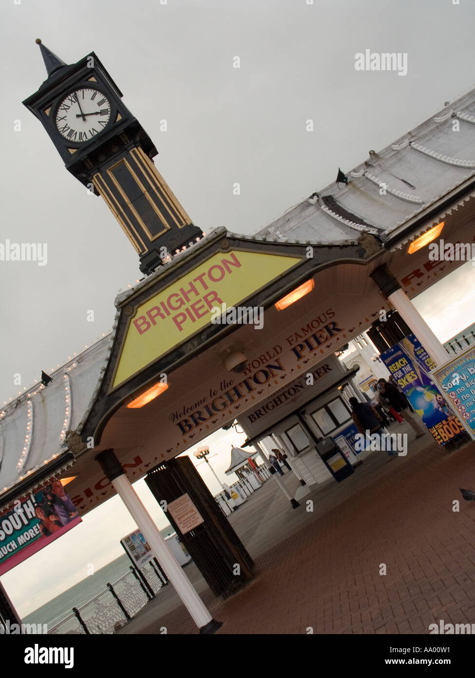 Brighton Palace Pier clock tower Stock Photo Alamy