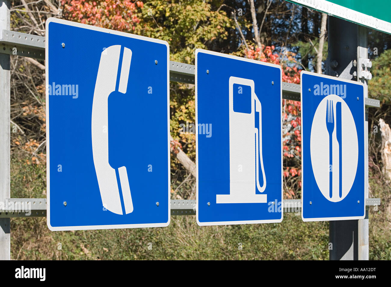 Rounded signs hi-res stock photography and images - Alamy