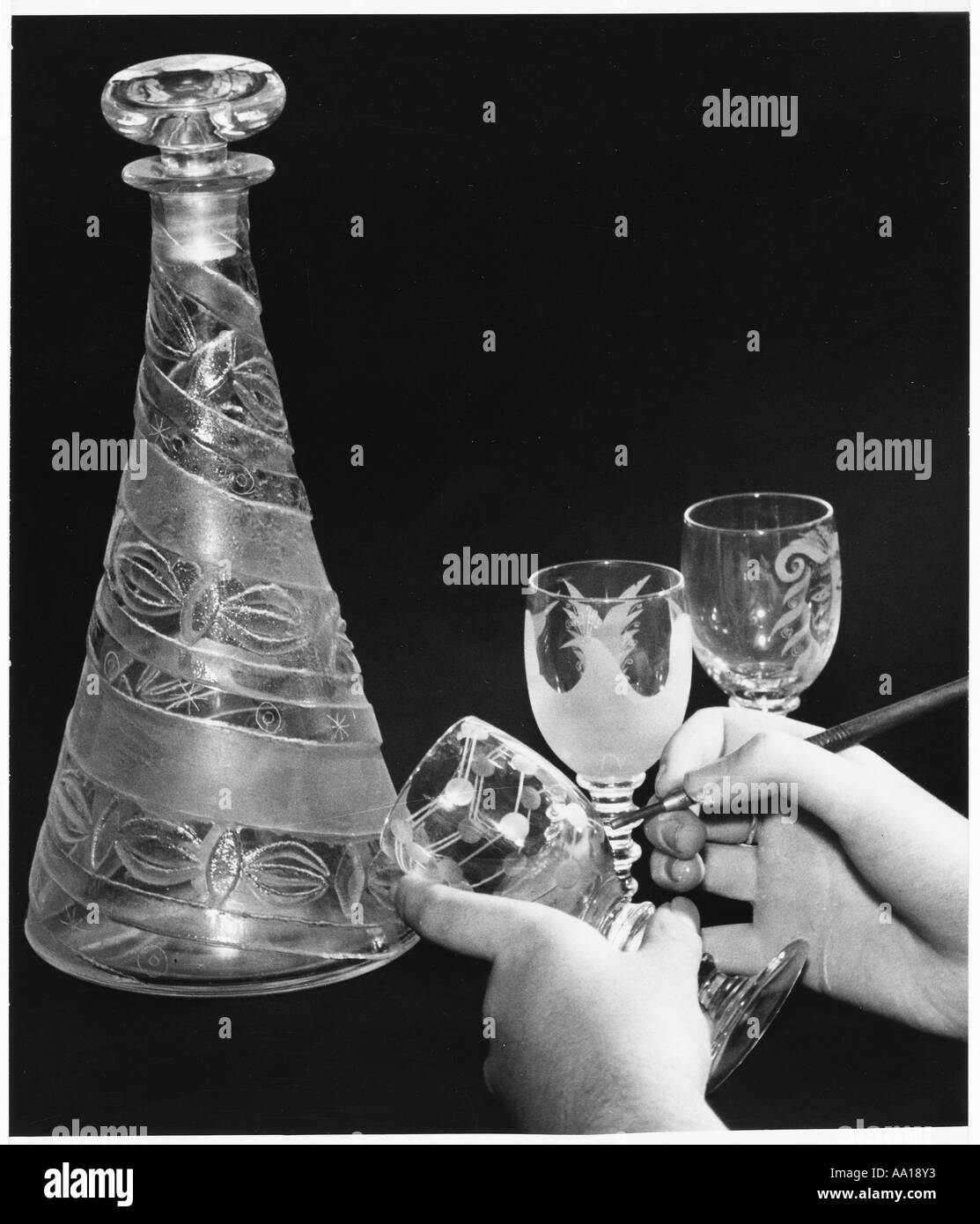 Engraved glassware hires stock photography and images Alamy