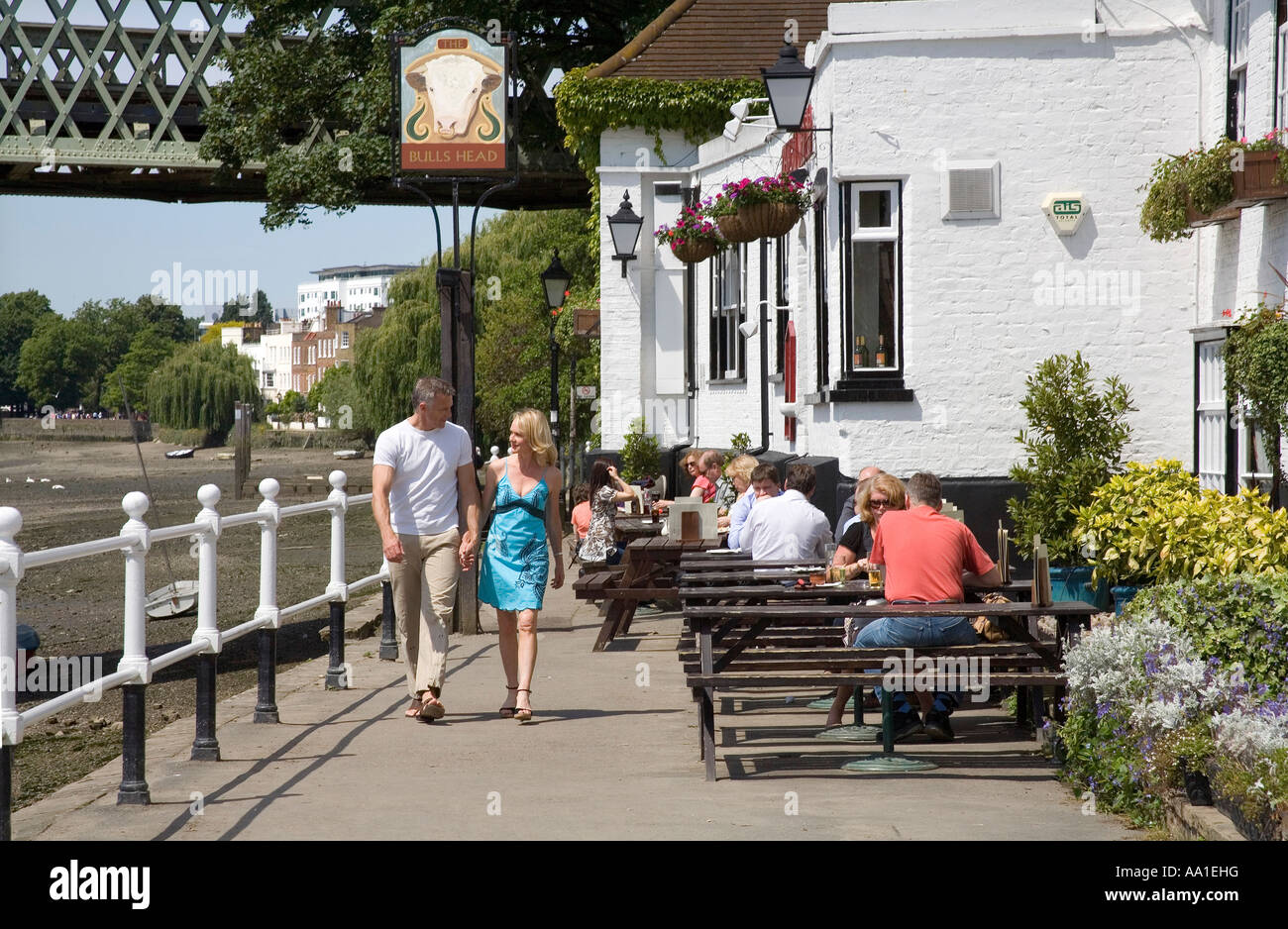 Strand on the Green outside the Bulls Head Pub Chiswick London Stock Photo