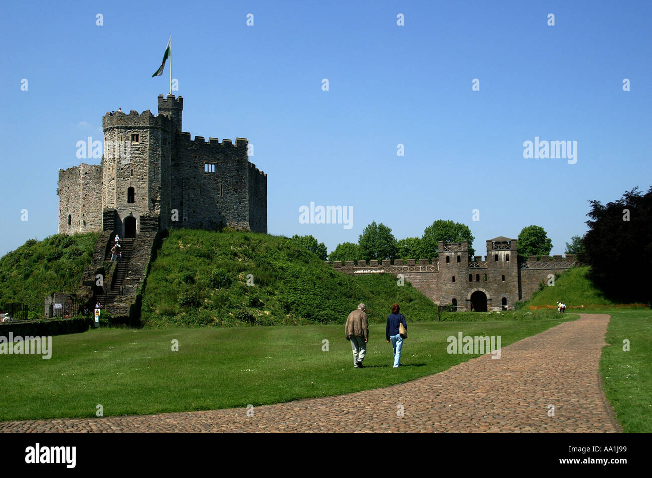 The Castle keep and gate Cardiff Wales UK Stock Photo Alamy