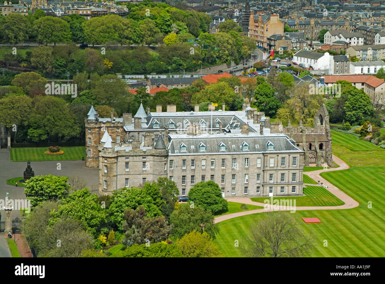 Edinburgh royal mile aerial hires stock photography and images Alamy