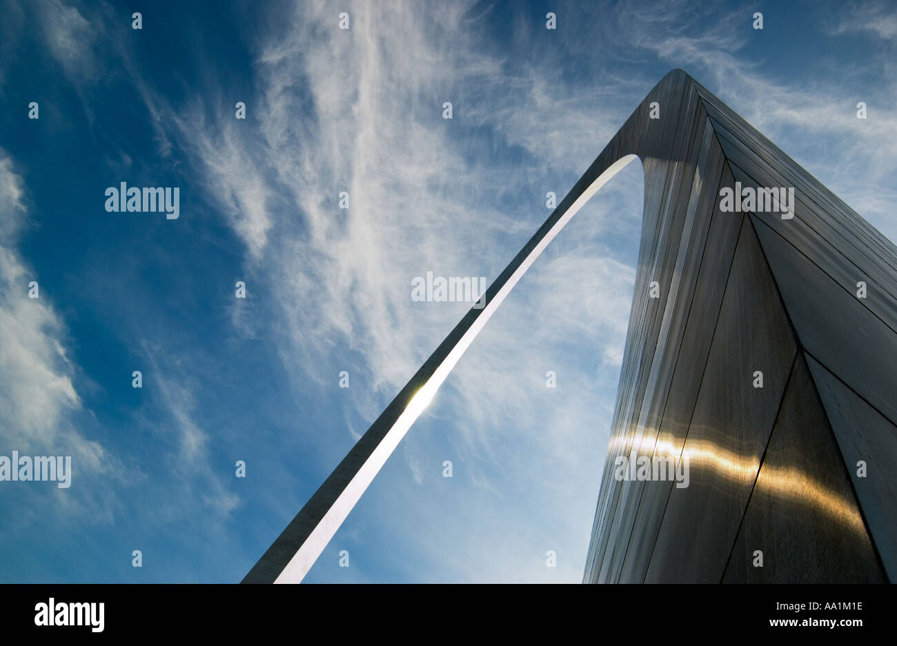 Stock Photo Showing Gateway Arch St. Louis Missouri USA Stock Photo - Alamy