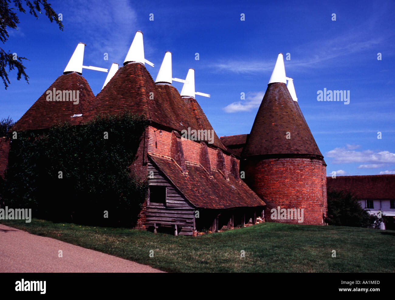 Oast House Kent Stock Photo Alamy