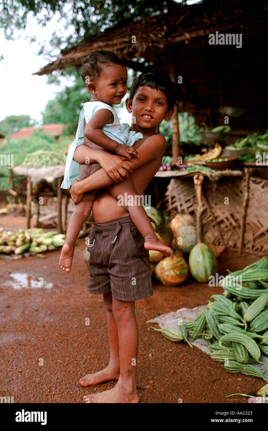 Hommes sri lanka hi-res stock photography and images - Alamy