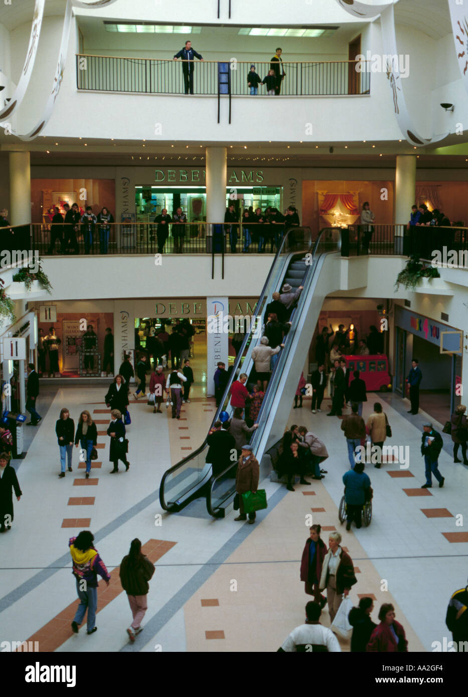 central i-city shopping centre
