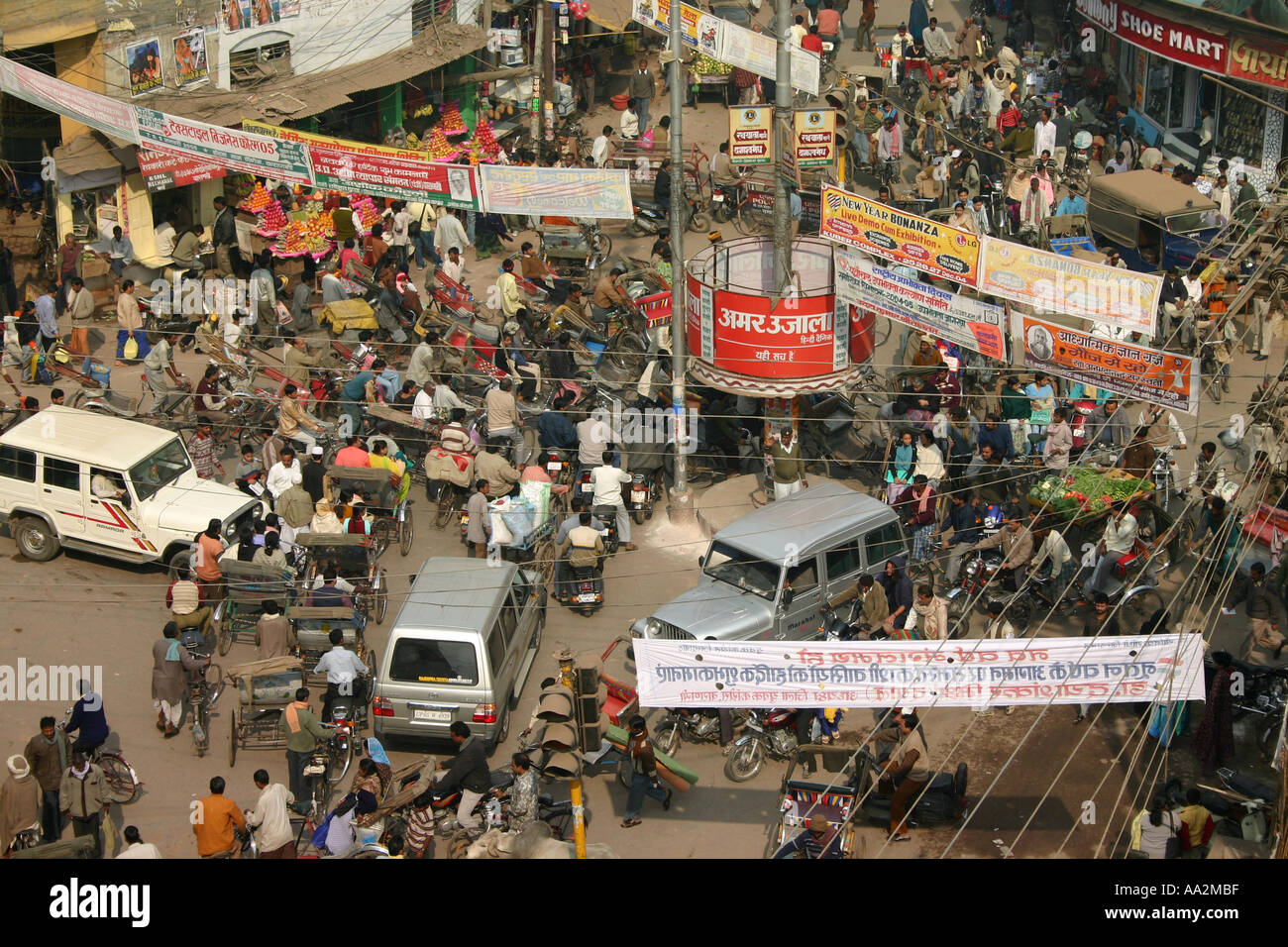 Traffic at a main Junction in Varanasi Stock Photo