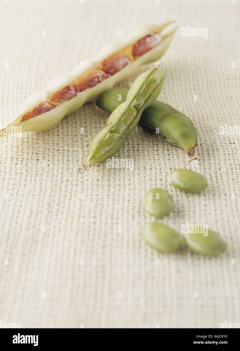 Bean crops cooking hi-res stock photography and images - Alamy