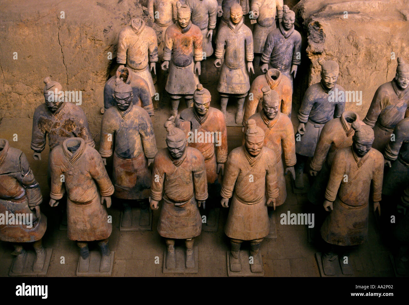 Terracotta Army, Terracotta Warriors, lifesize statues, funerary art