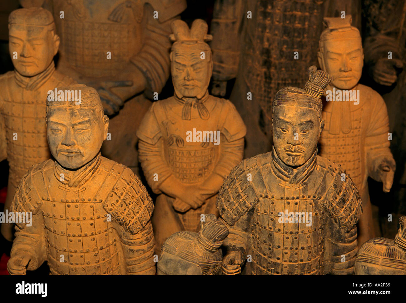 Terracotta Army, Terracotta Warriors, lifesize statues, funerary art