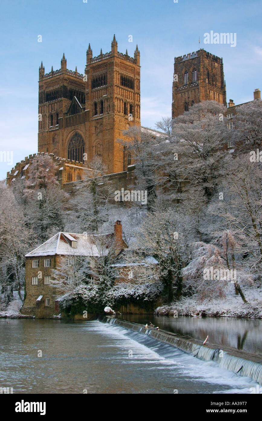 Durham Cathedral in the snow Stock Photo Alamy