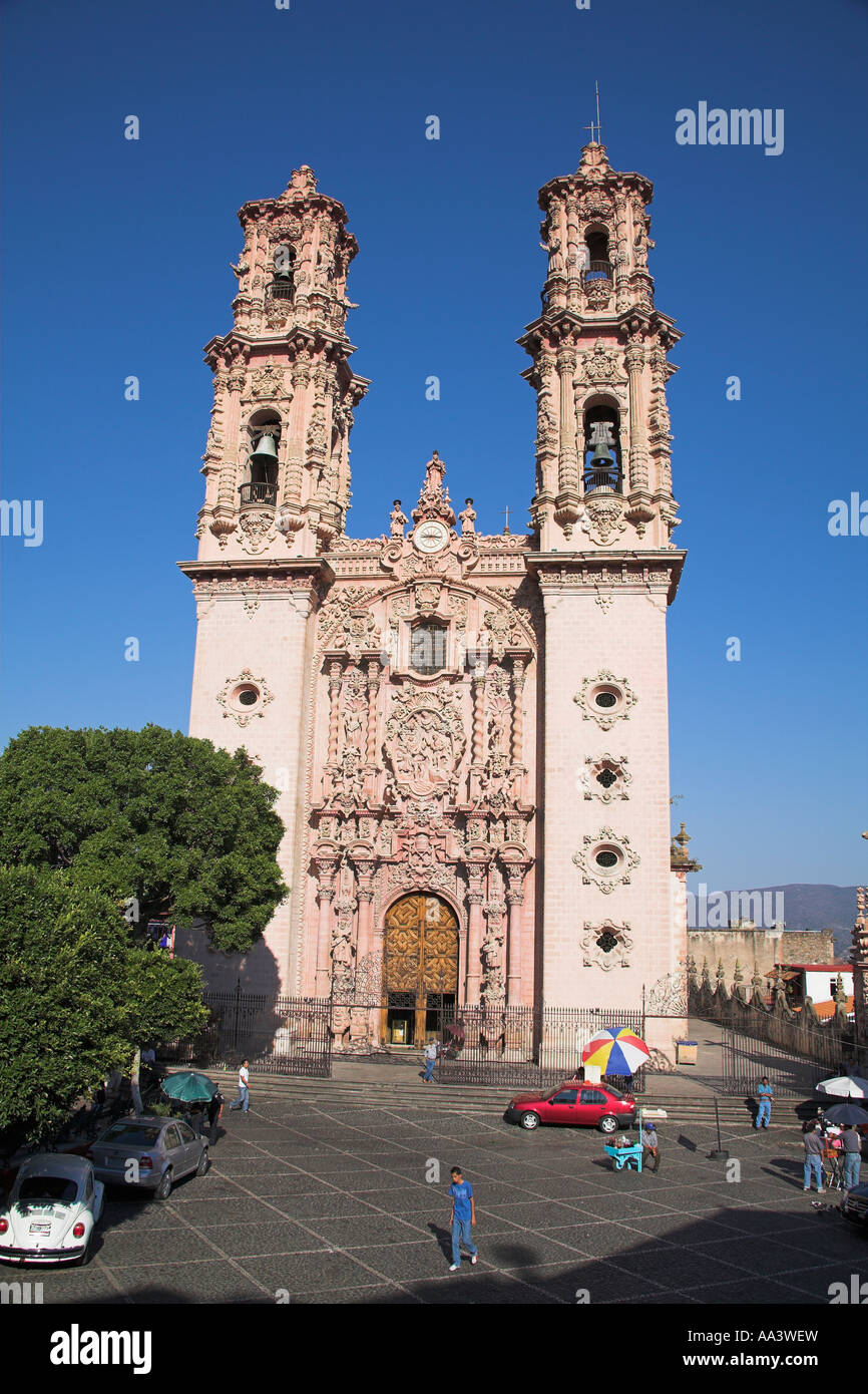Iglesia de Santa Prisca, Santa Prisca Church, Plaza Borda, Zocalo, Taxco,  Mexico Stock Photo - Alamy