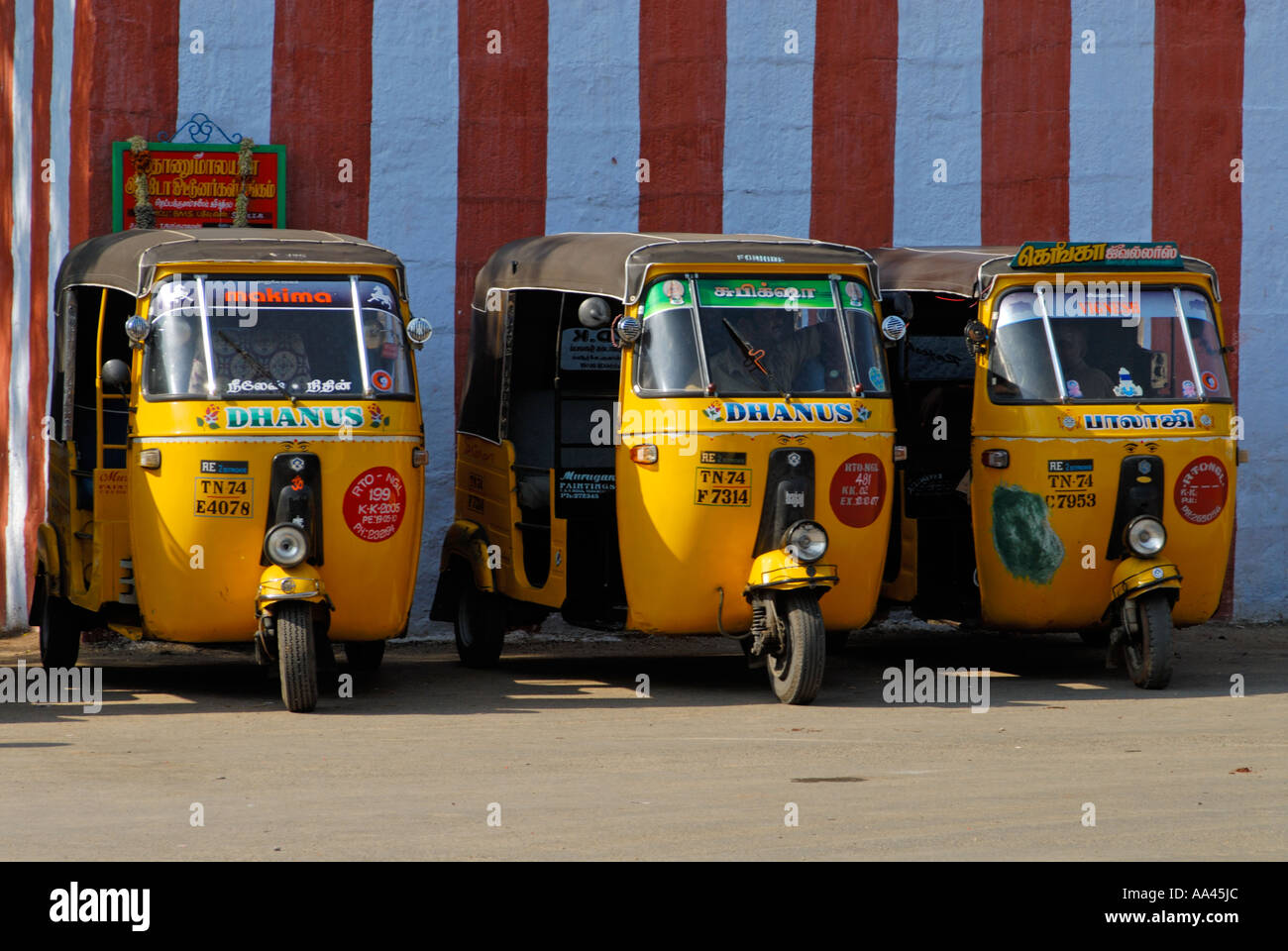 Motor Rickshaws outside the Stanunathaswami Temple at Suchindram, Tamil Nadu, Southern India Stock Photo