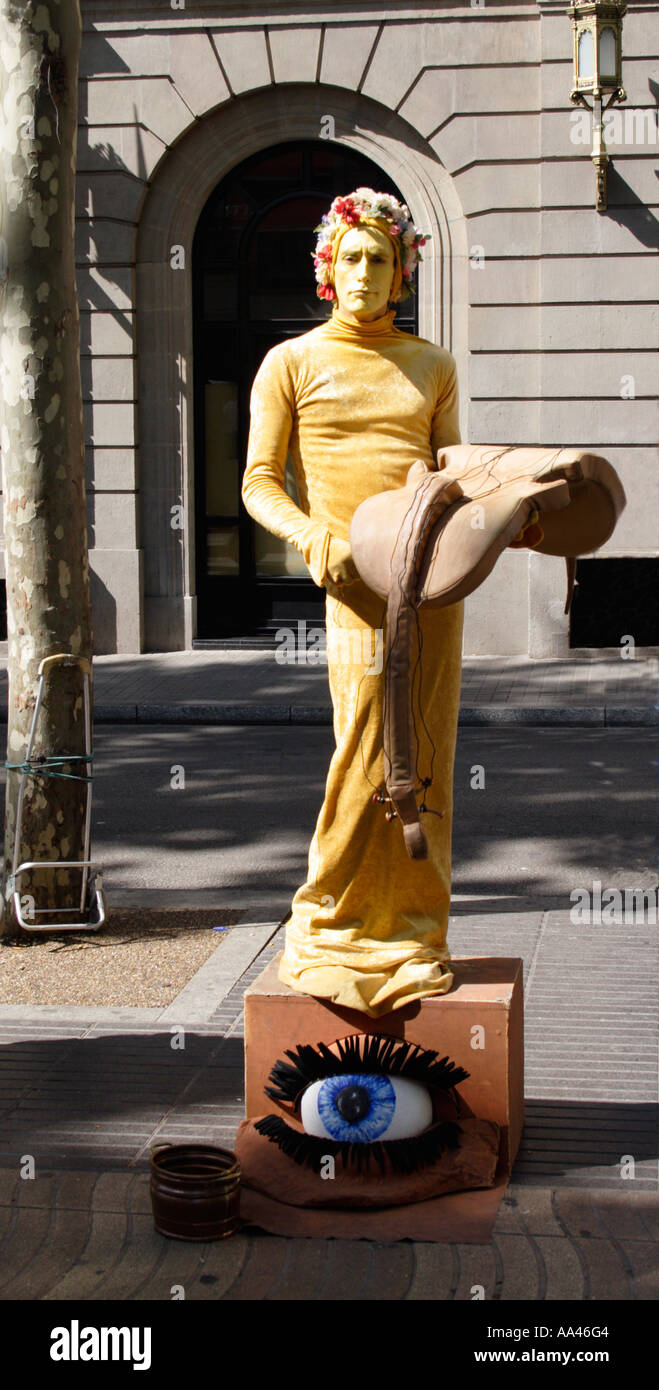 Human statue at La Rambla Barcelona 2006 Stock Photo
