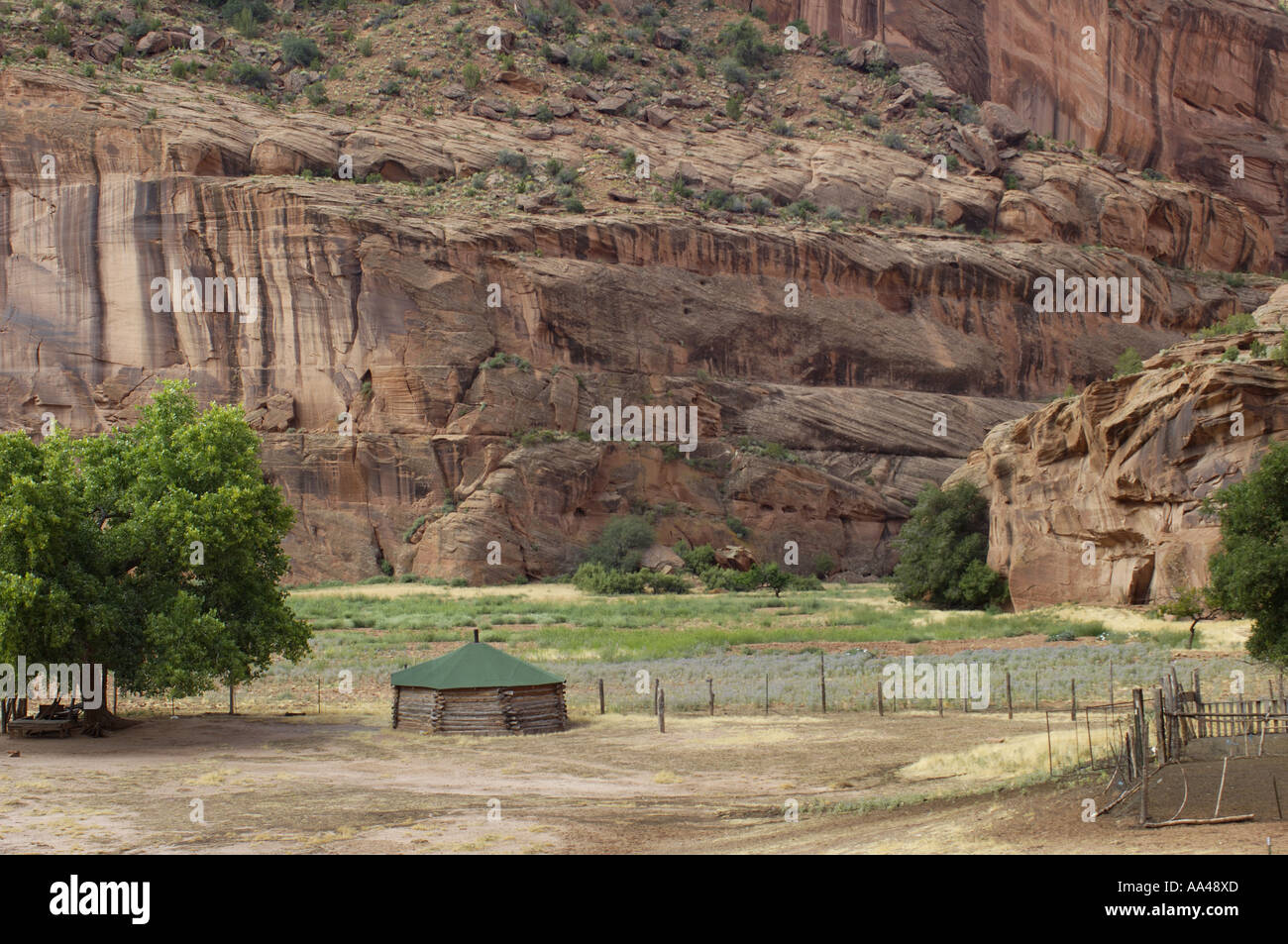 Family hogan on the Navajo Nation reservation in Canyon de Chelly ...