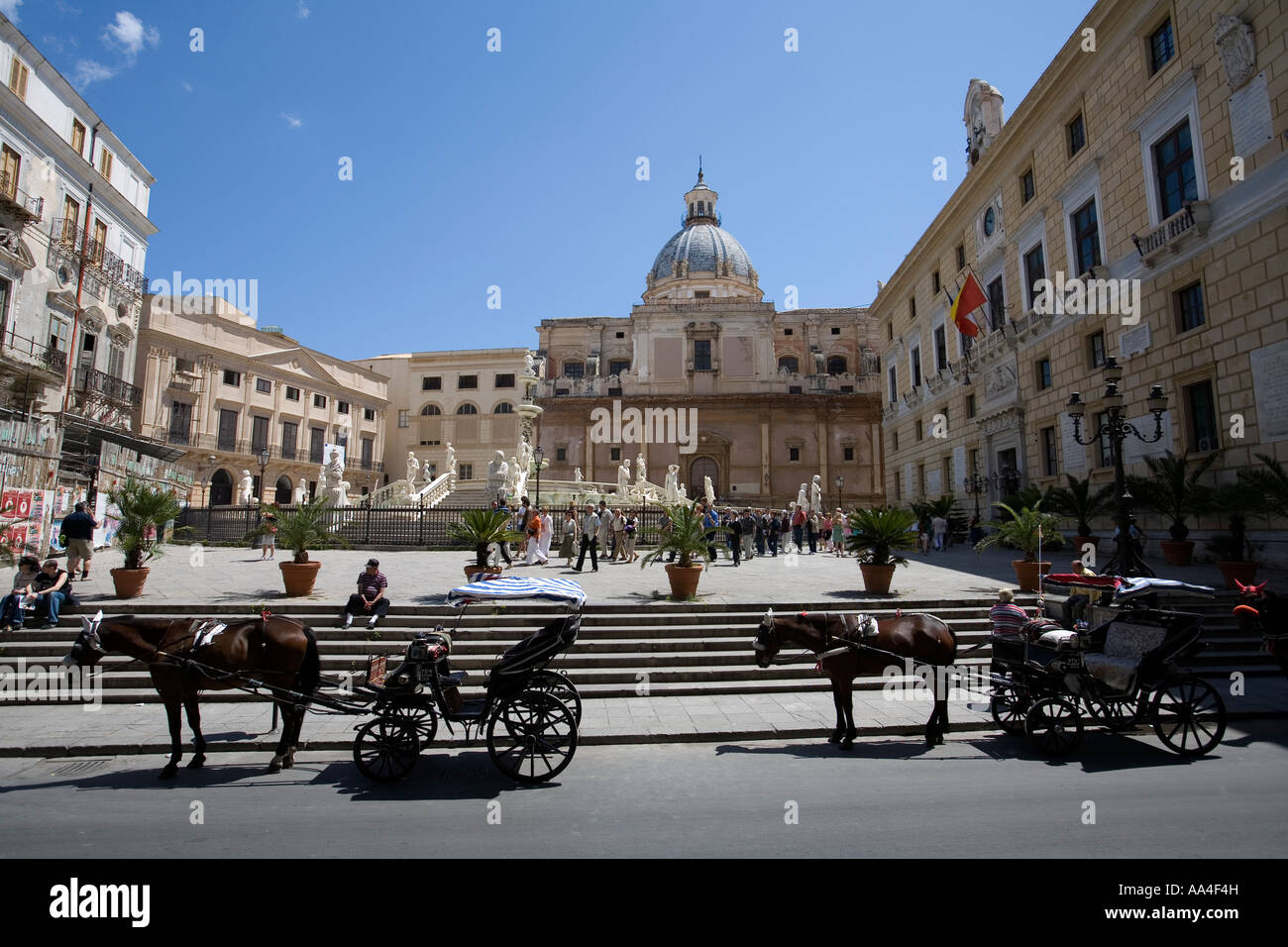 Piazza Pretoria Palermo Sicily Italy Stock Photo - Alamy