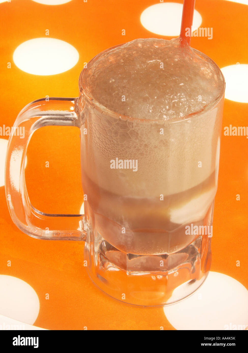 Root beer float hires stock photography and images Alamy