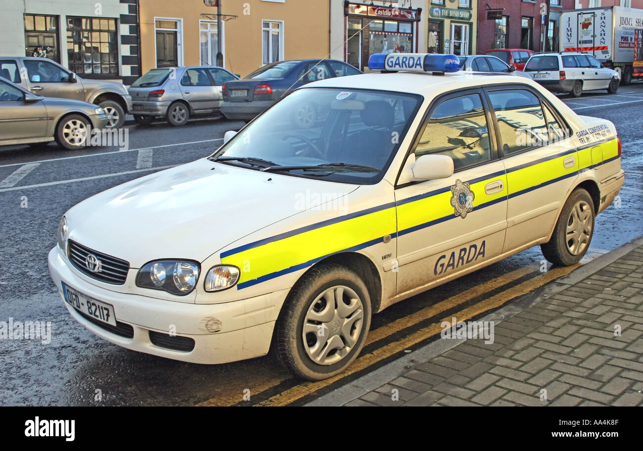 Irish Police Car High Resolution Stock Photography and Images - Alamy