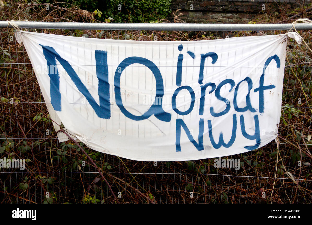 LNG pipeline banner protest at Trebanos near Neath South Wales UK welsh NA IR ORSAF NWY english NO TO THE GAS STATION Stock Photo