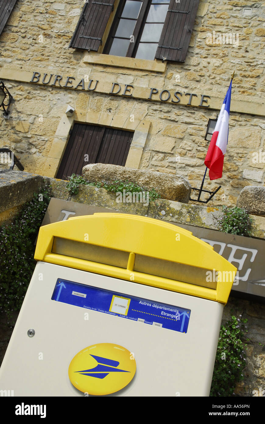 Outside the post office hires stock photography and images Alamy