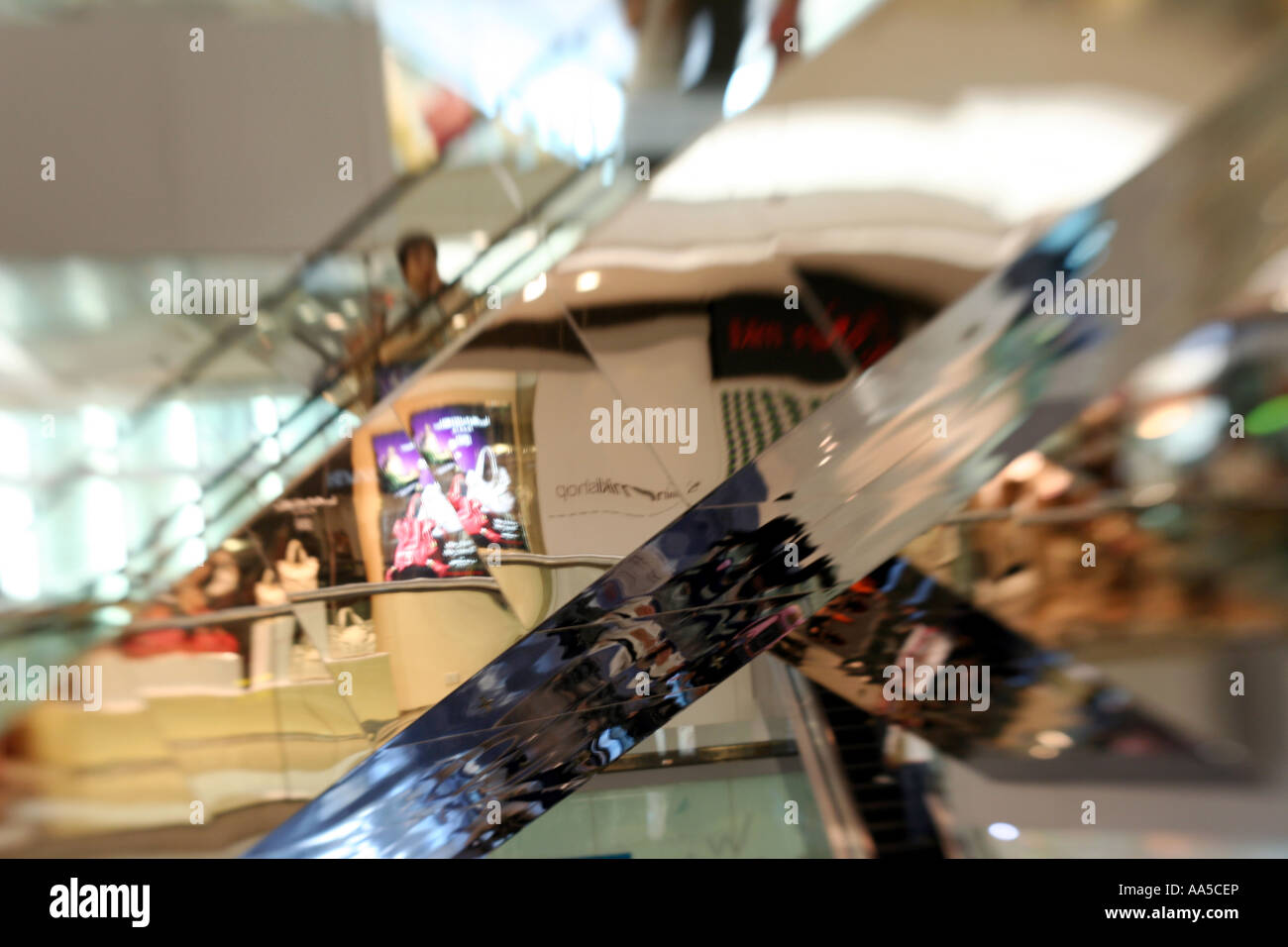 Escalator mall cross hi-res stock photography and images - Alamy