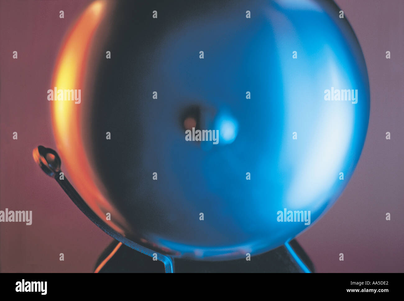 Noise customer hi-res stock photography and images - Alamy