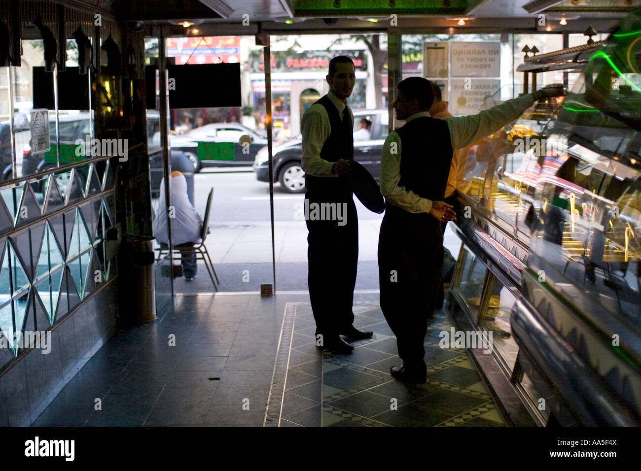 Edgware road shops hires stock photography and images Alamy