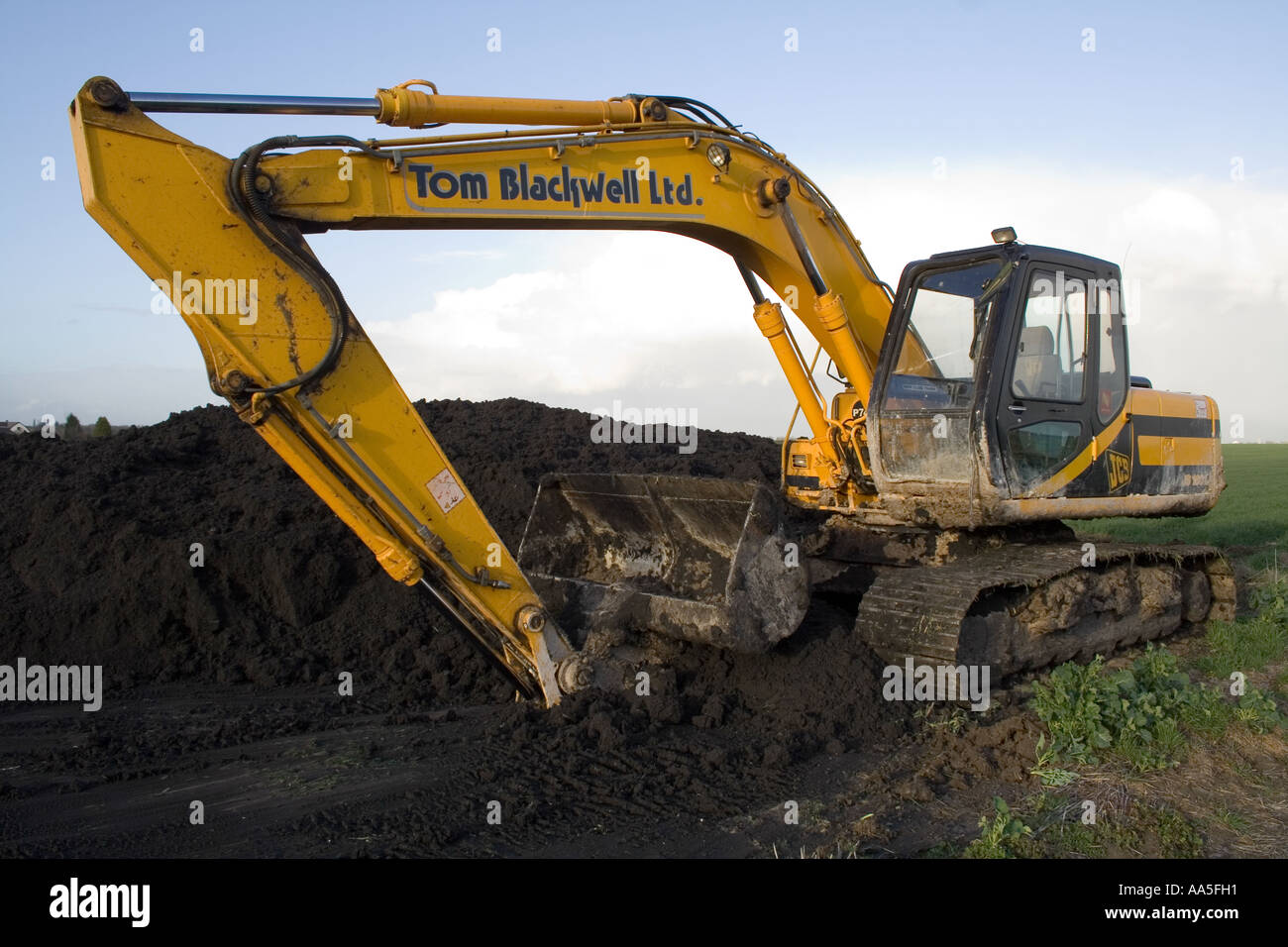 JCB Large Digger Front Stock Photo Alamy