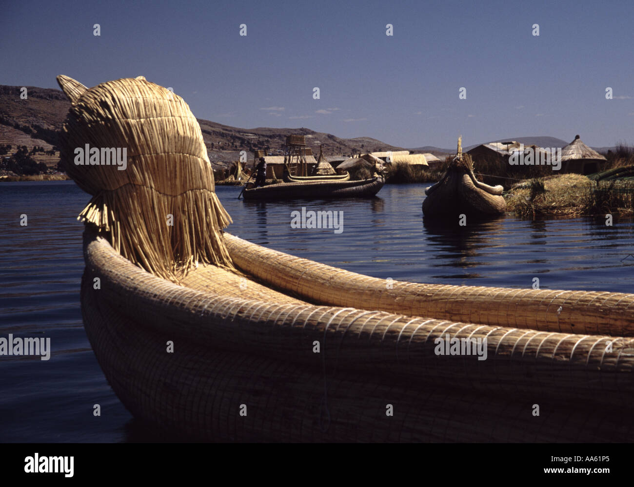 Totora reed boats Lake Titicaca Peru Stock Photo - Alamy