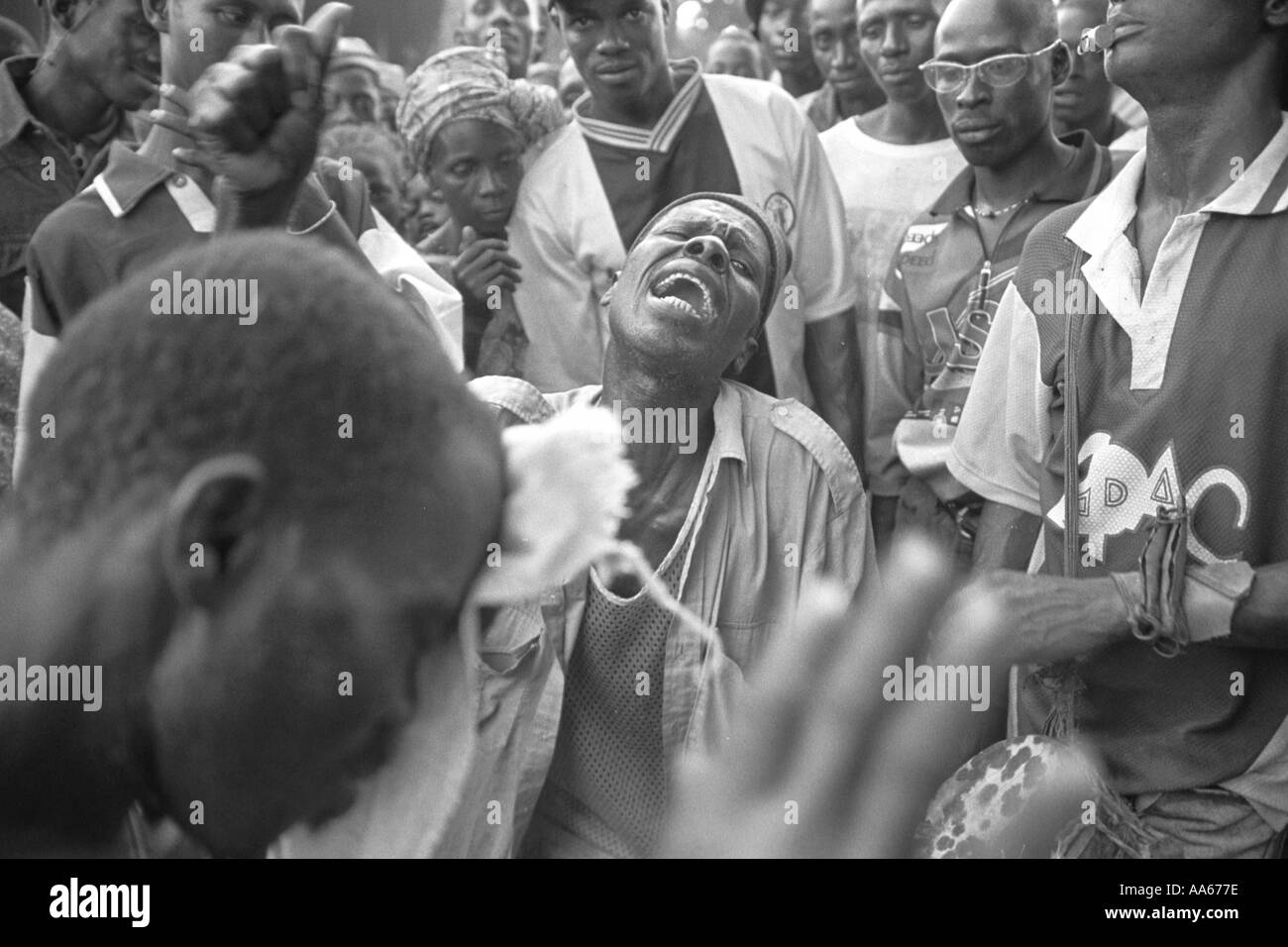 Senegalese Sing In A Village In The War Torn Casamance Region Between Guinea Bissau Stock Photo Alamy