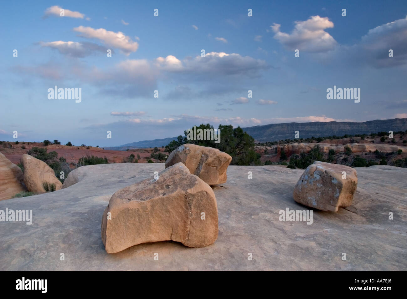 Lonely rocks hi-res stock photography and images - Alamy