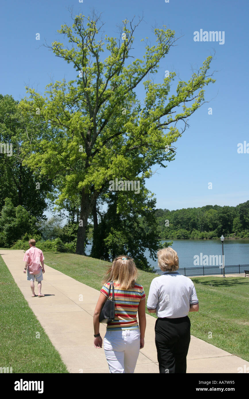 Tuscaloosa Alabama Black Warrior River Riverwalk residents walking