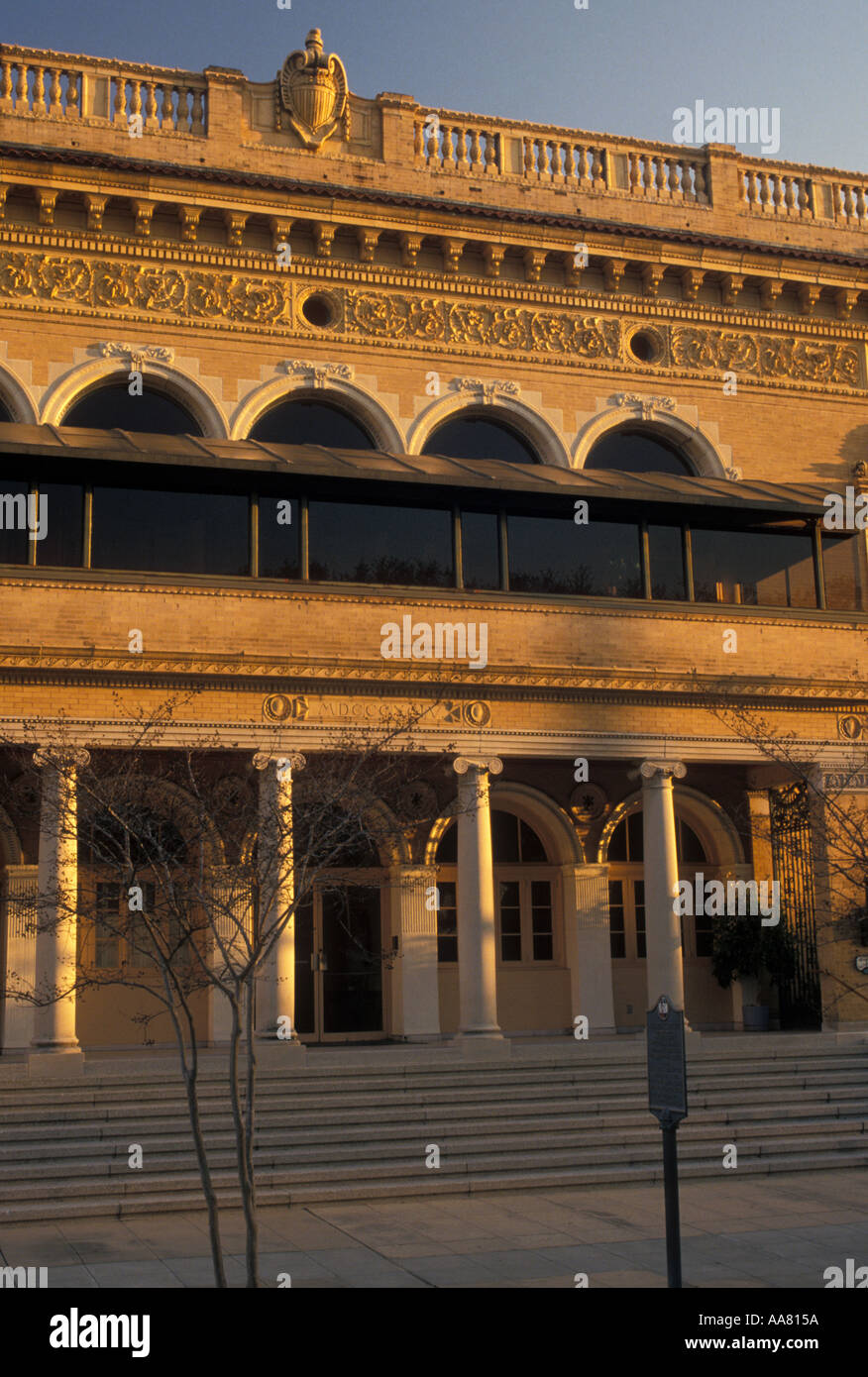 Baton mail hires stock photography and images Alamy