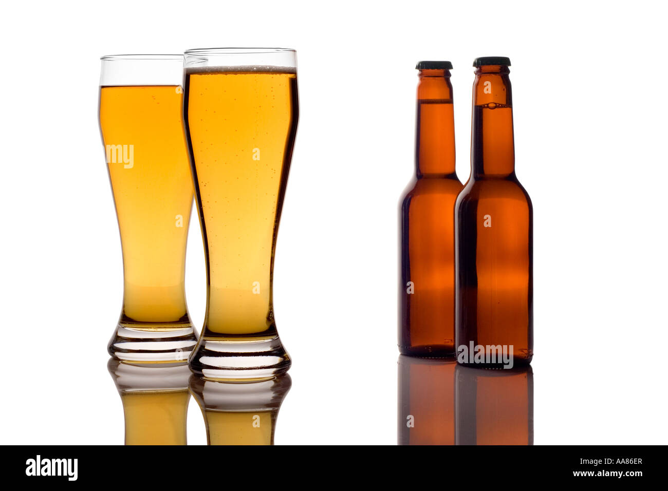 Beer glasses and bottles Stock Photo Alamy