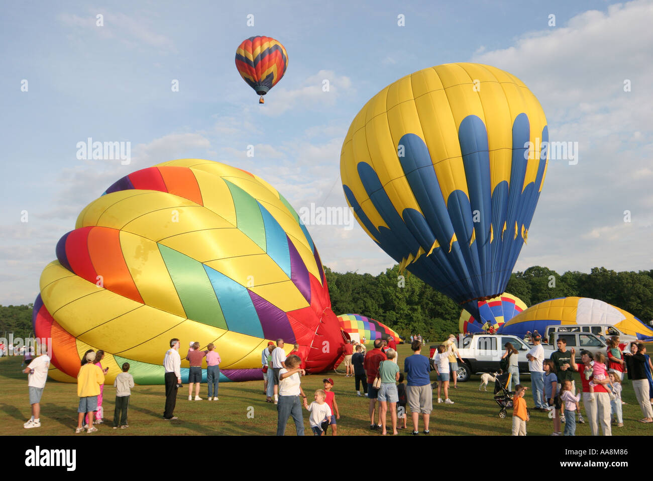 Alabama Morgan County,Decatur,Alabama Jubilee Hot Air Balloon Classic,flight,family families parent parents child children,mother mom,father dad,visit Stock Photo