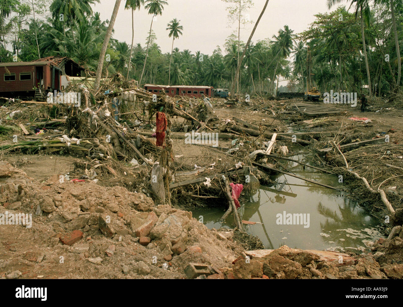 Where tsunami hit sri lanka