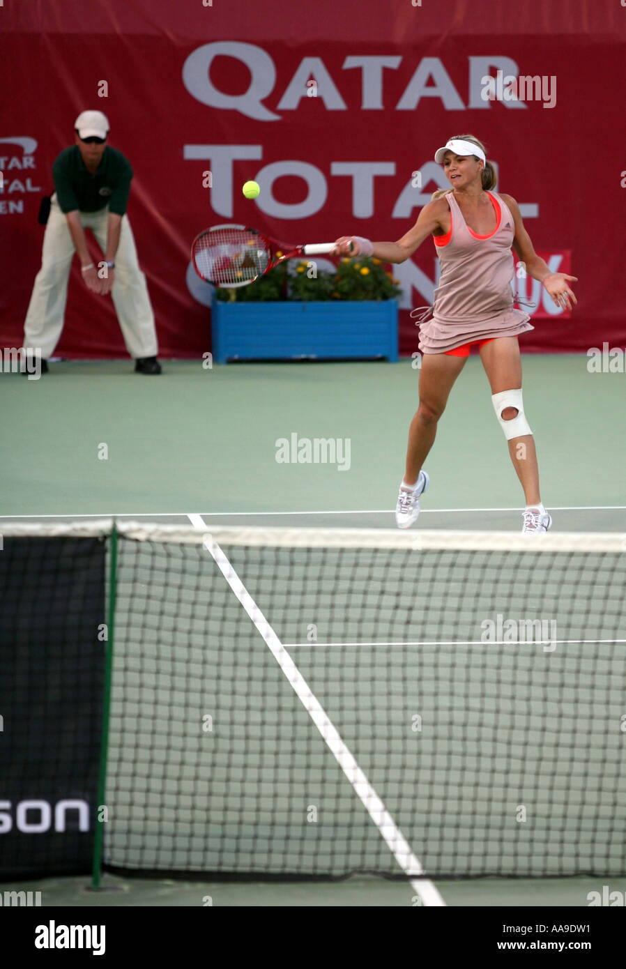 Maria Kirilenko in action at the Qatar Total Open February March 2006 Stock Photo