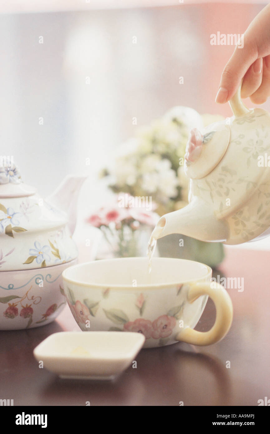 Teacup and kettle Stock Photo Alamy