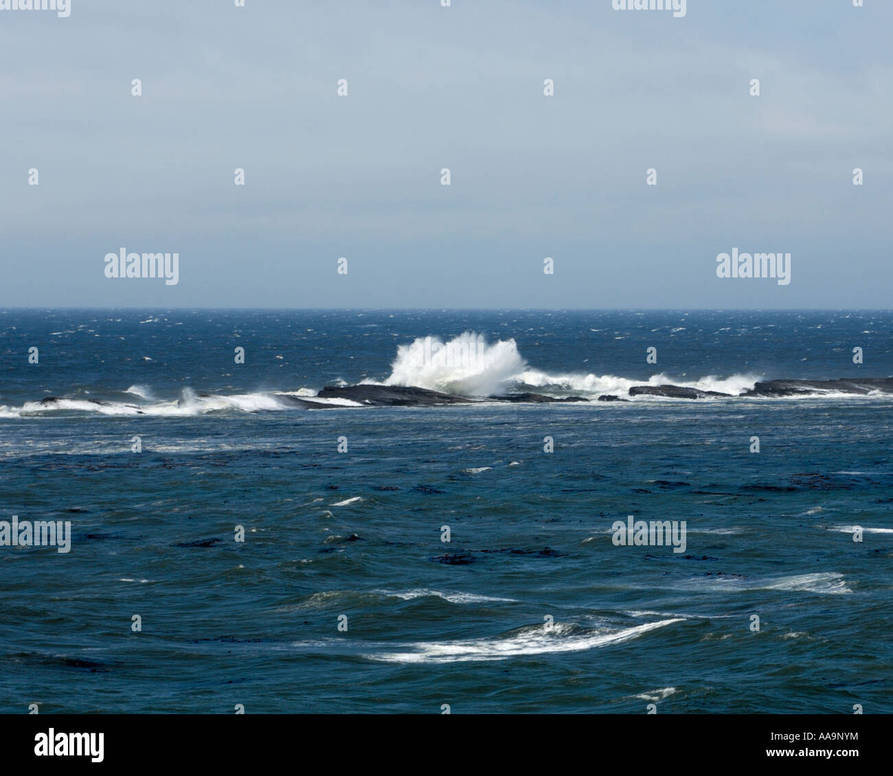 Off Shore Rocks Offshore rock reef coastal hi-res stock photography and images - Alamy
