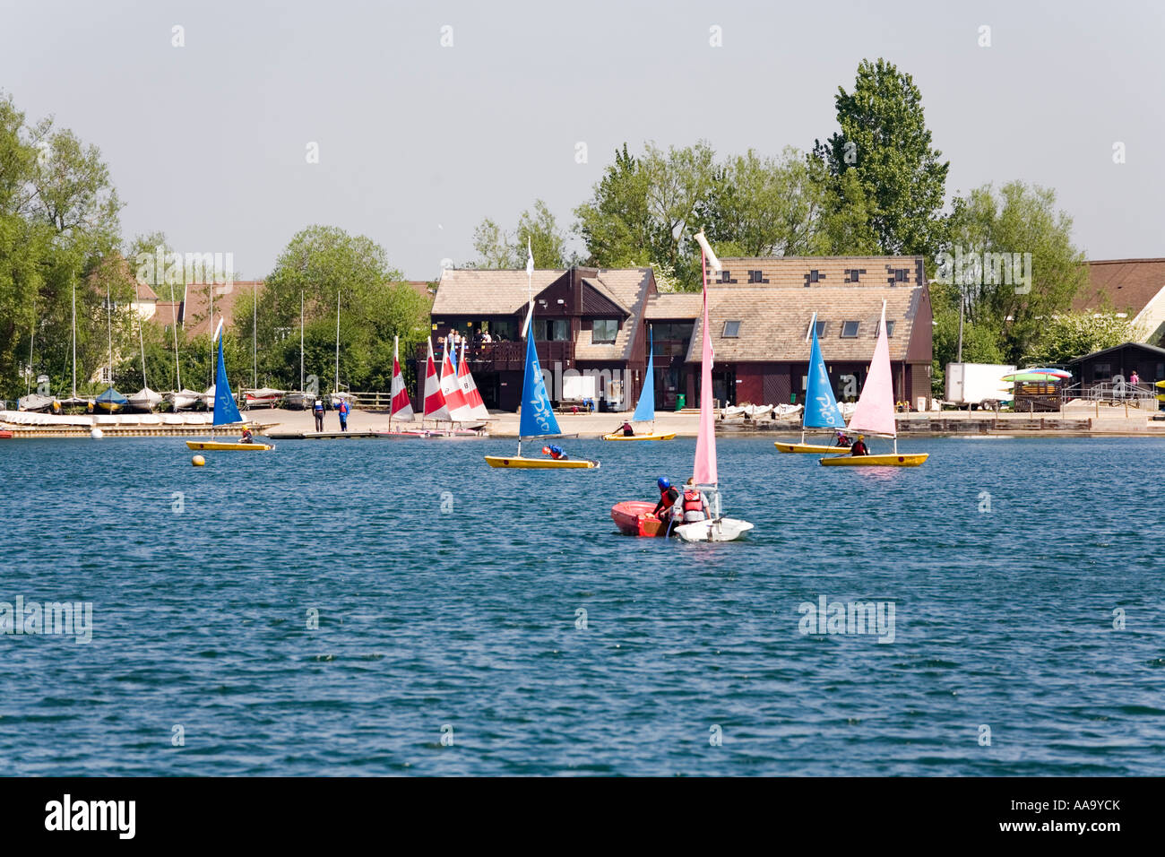 Sailing at the South Cerney Outdoor Education Centre, Lake 12, Cotswold Water Park, South Cerney, Gloucestershire UK Stock Photo