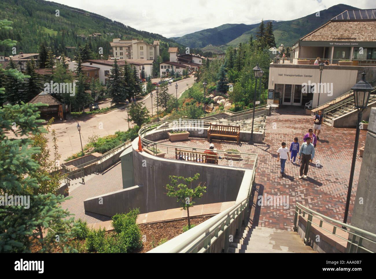 Vail ski resort rocky hi-res stock photography and images - Alamy