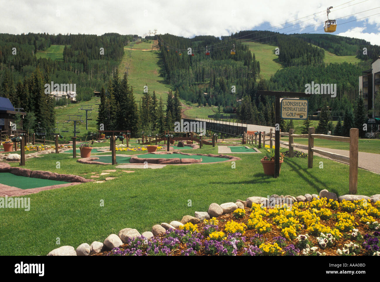 Vail ski resort rocky hi-res stock photography and images - Alamy
