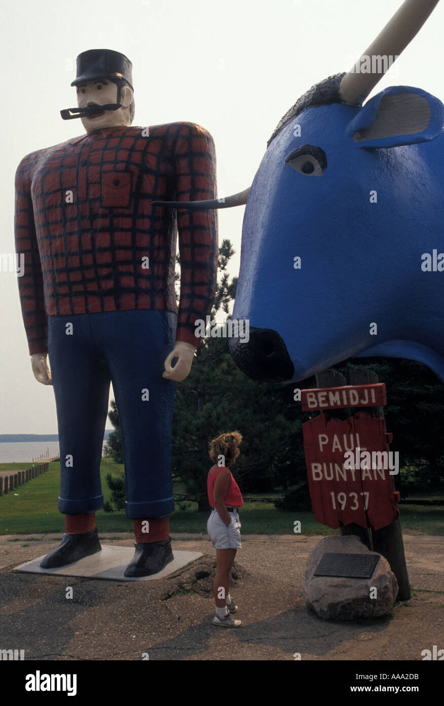 Paul bunyan and babe bemidji hi-res stock photography and images - Alamy
