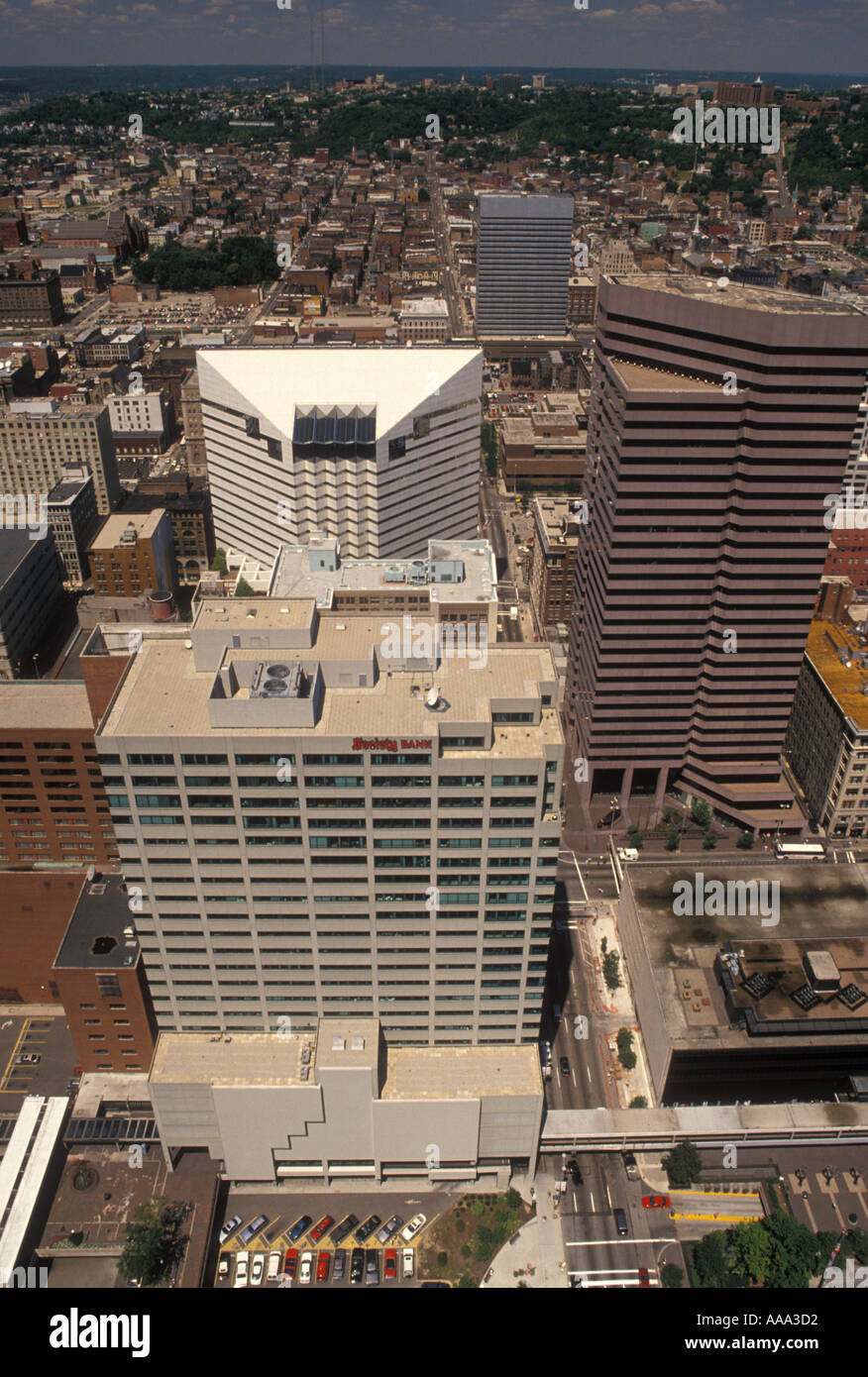 Carew tower cincinnati hi-res stock photography and images - Alamy