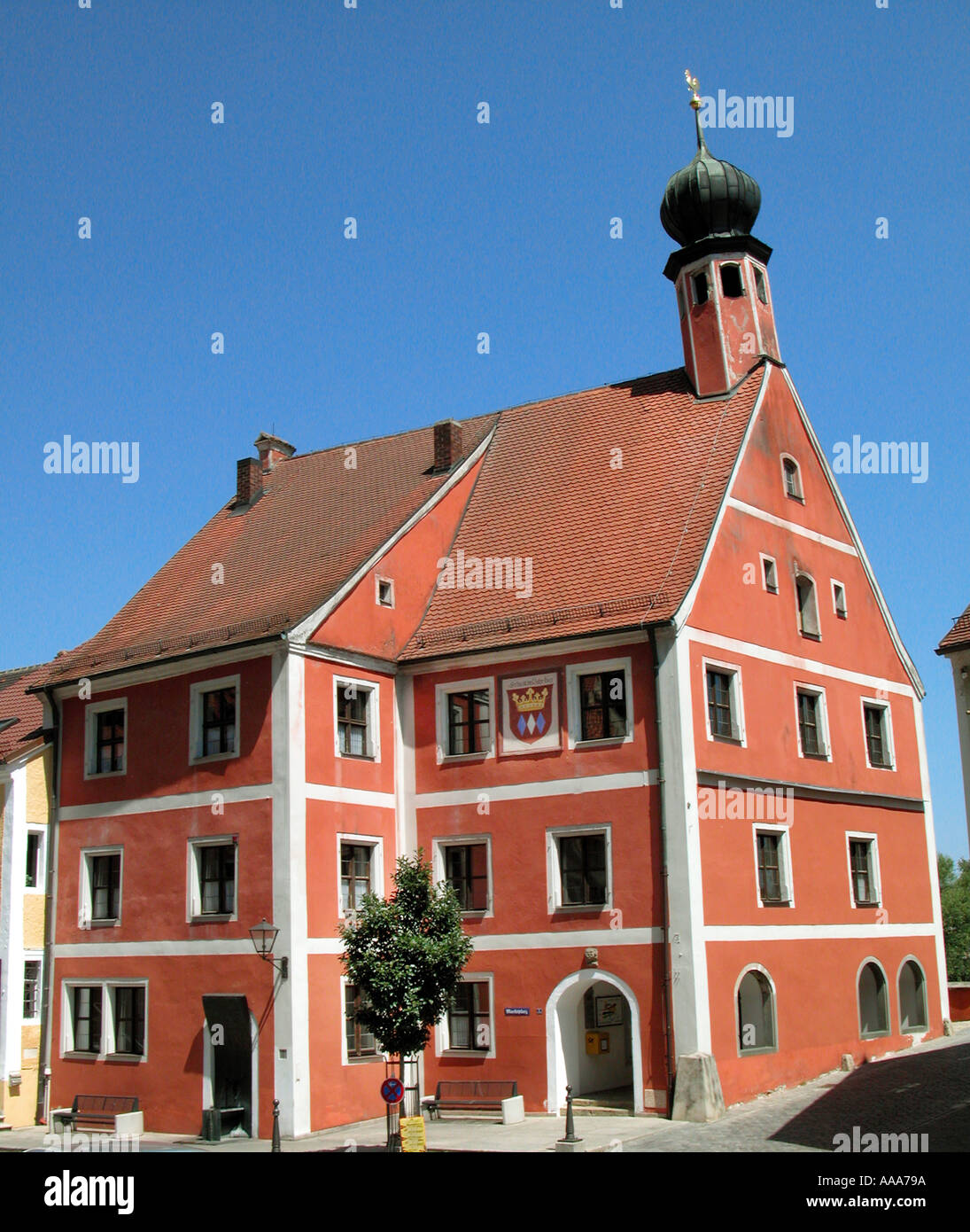 the very leaning townhall of KALLMUENZ Stock Photo