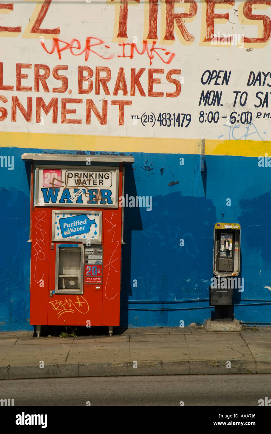 soda pop machine and telephone, los angeles, ca, usa Stock Photo - Alamy