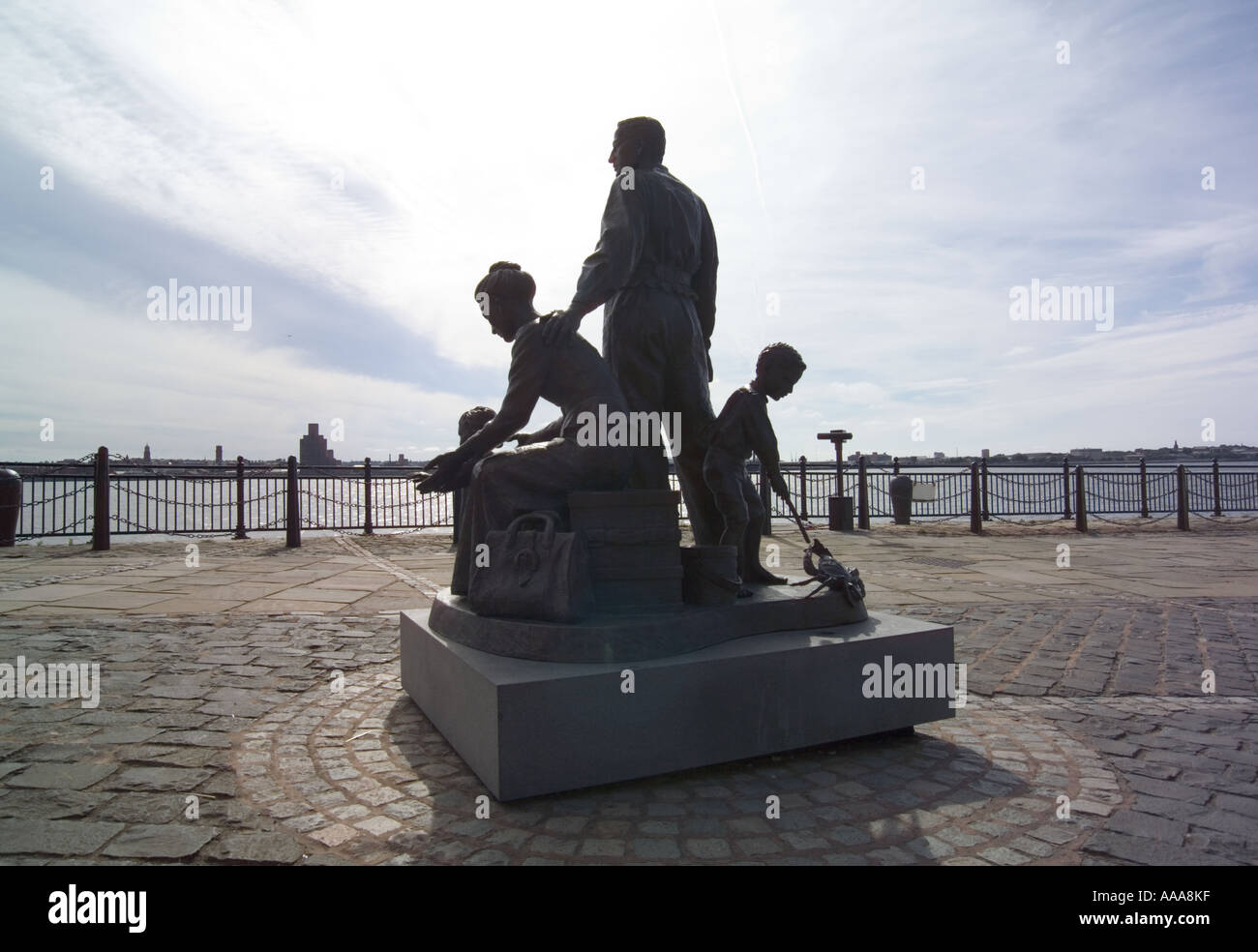 Sea Trek bronze sculpture by Sandy Smith on Riverside Walks,Museum of
