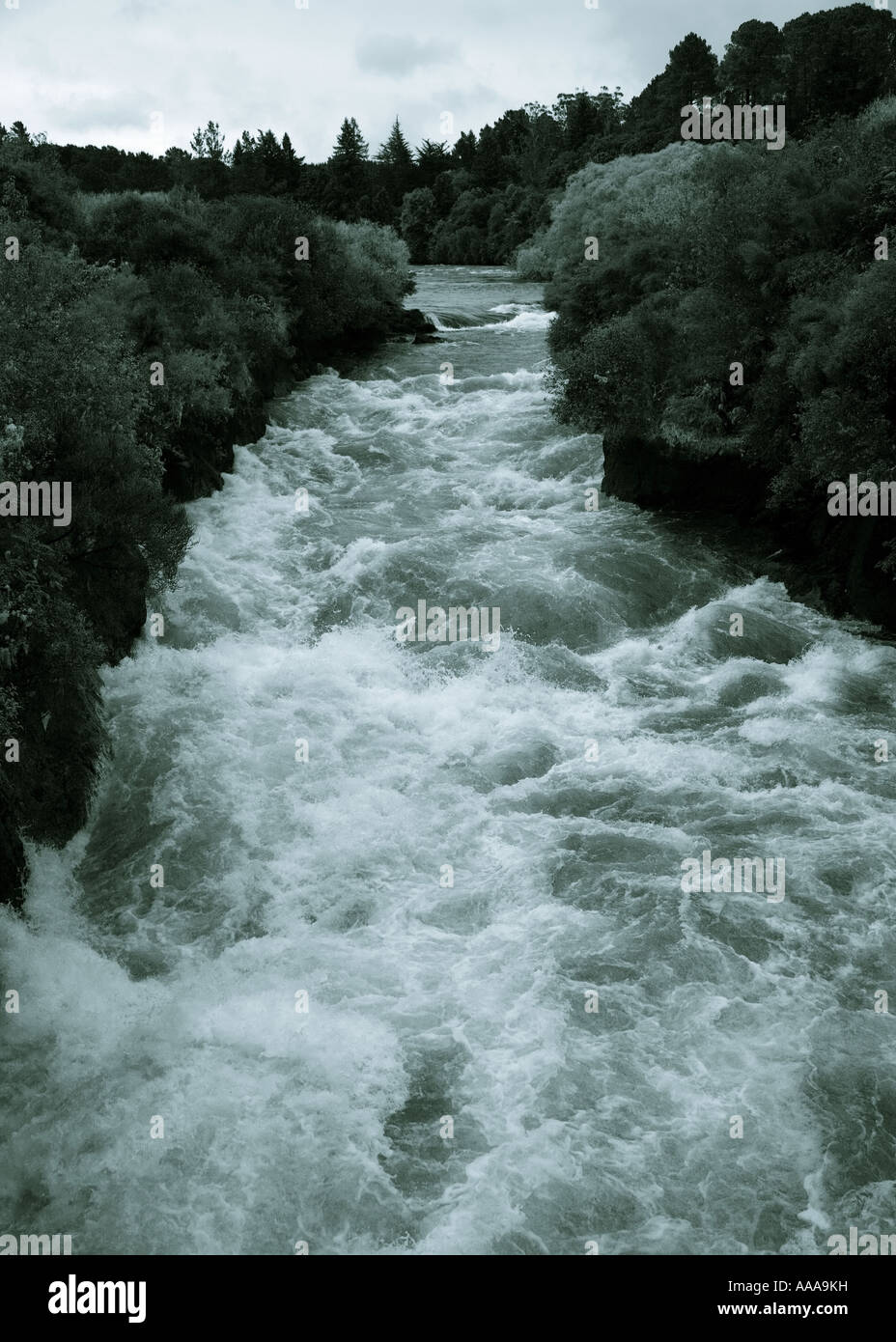 River water raging through a New Zealand gorge Stock Photo - Alamy