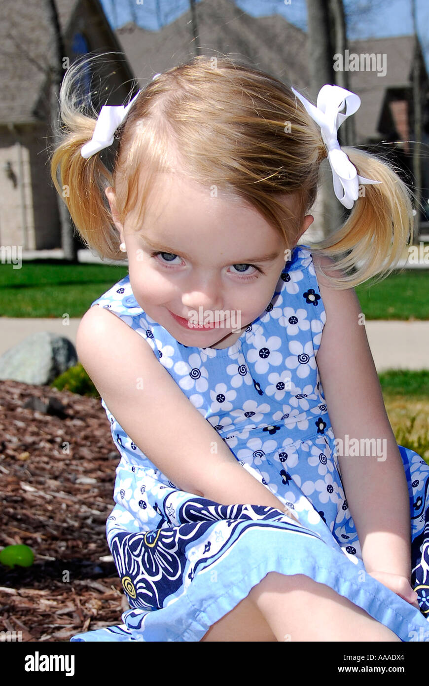 Little girl three year old hi-res stock photography and images - Page 3 -  Alamy