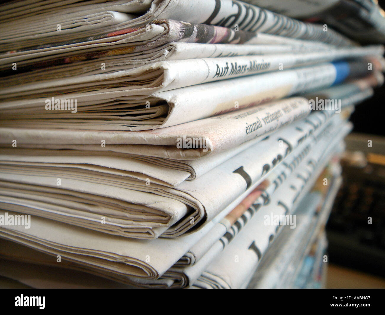 old newspaper paper pack Stock Photo Alamy